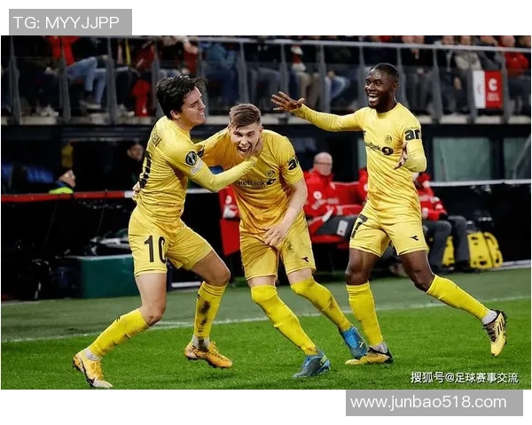 足球明星闪耀登场精彩介绍引爆全场热情与期待